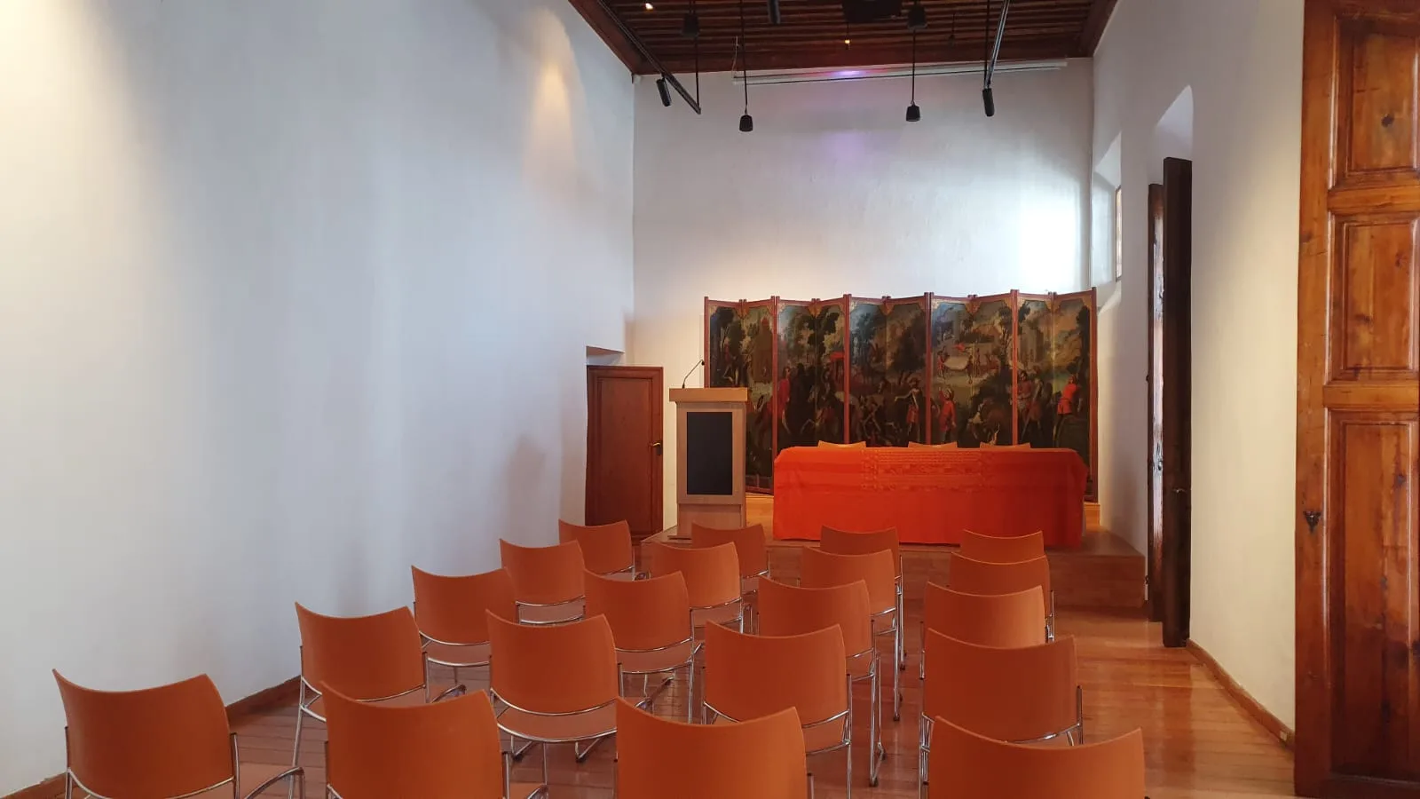 Circulación interior y adaptación de espacios de la Casa del Mayorazgo de la Canal.
