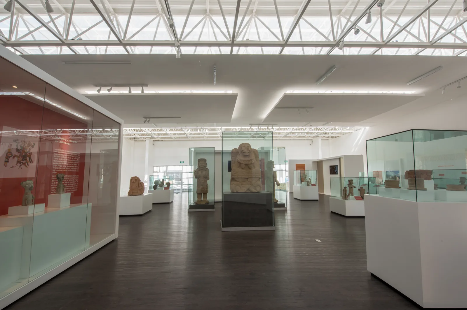 Producción y montaje museográfico en el Museo de Sitio de Tehuacán Viejo