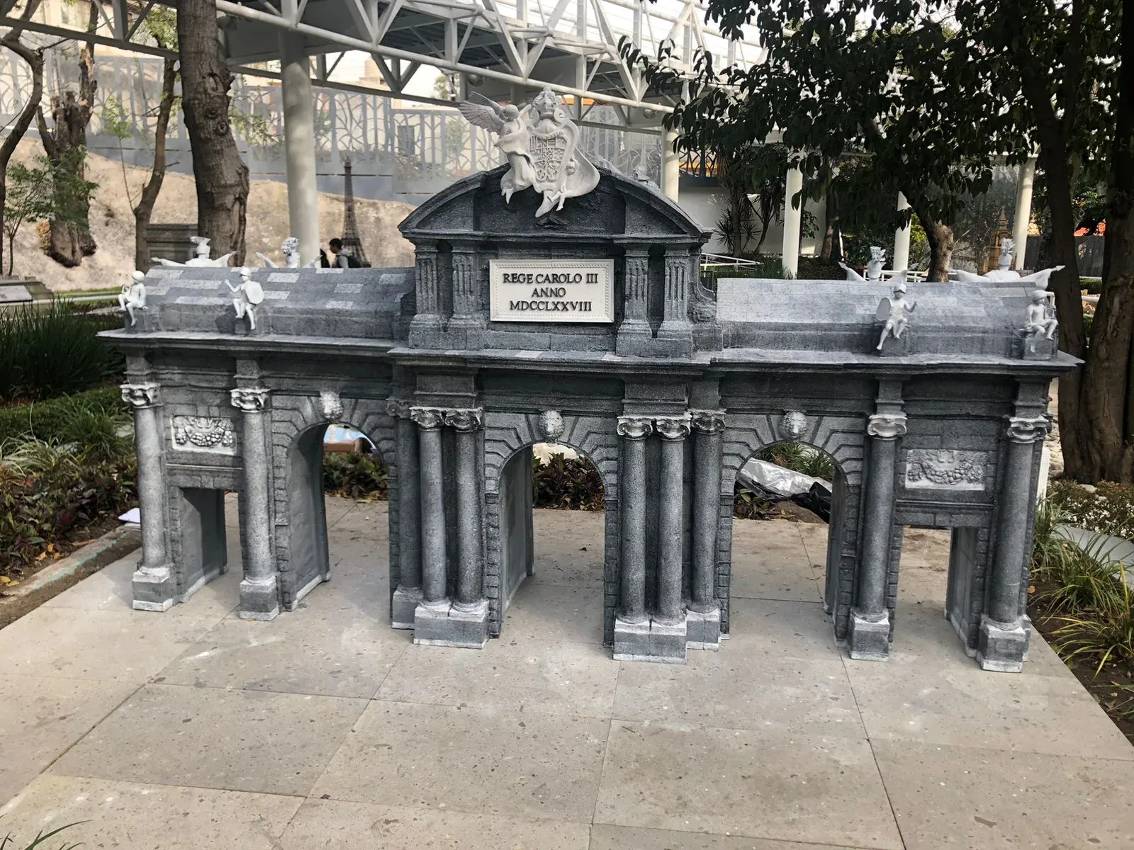 Registro de una reproducción monumental en el Parque Paseo de Gigantes.