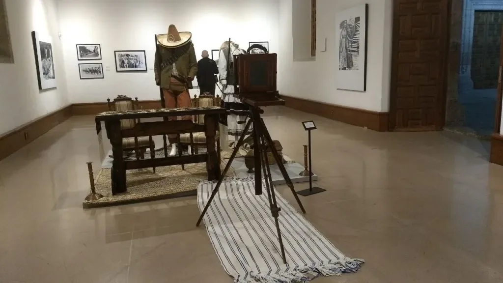 Sara Castrejón, fotógrafa de la Revolución, Centro Cultural Clavijero, 2017