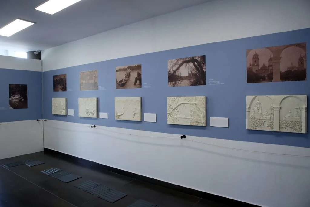 Ven y Toca, exposición táctil en la Fototeca Juan Crisóstomo Méndez